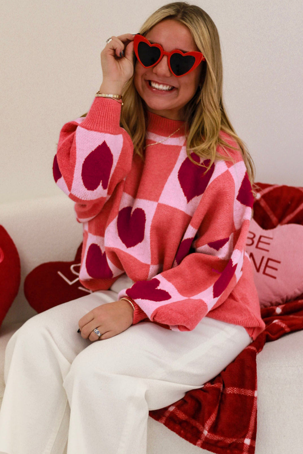 Comfortable pink checkered sweater with heart pattern for casual wear