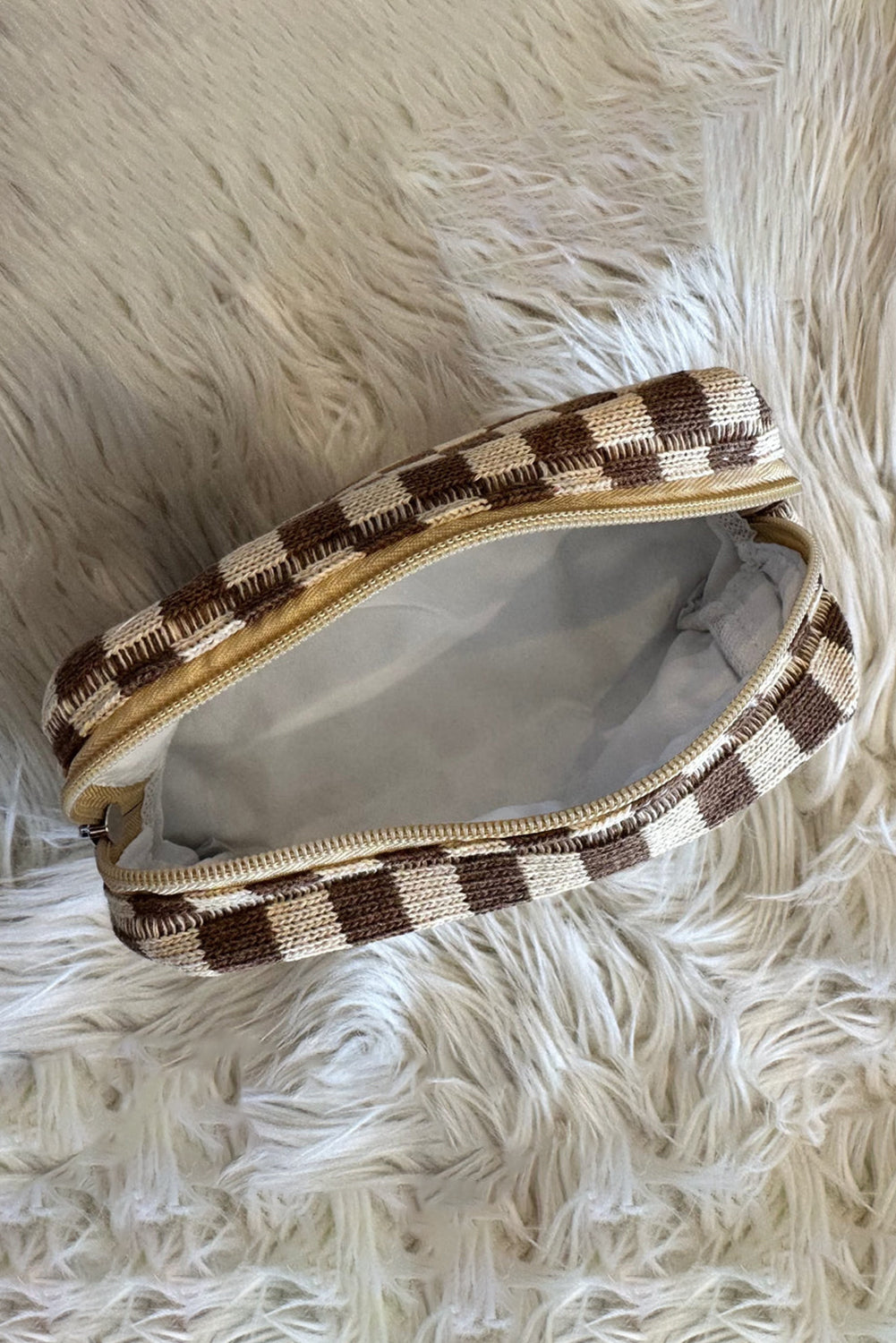 Chic knitted checkered makeup bag for organized cosmetics