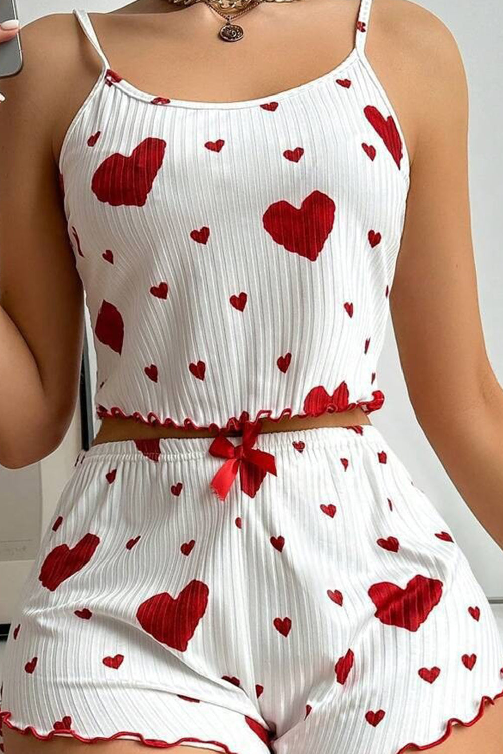 Soft and stylish white heart print pajamas for women’s sleepwear