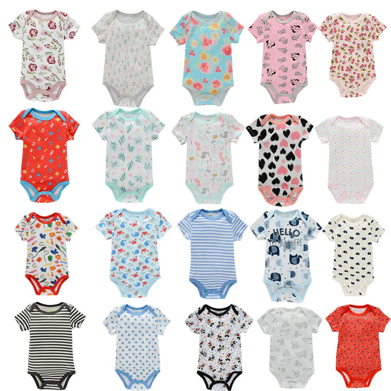 Neutral baby bodysuit set for everyday use