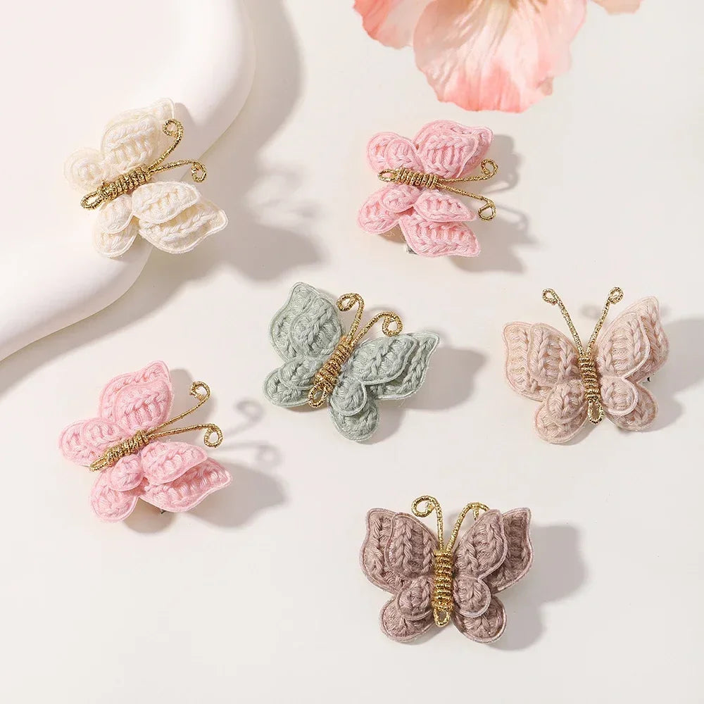 Colorful hair clips for infants and toddlers