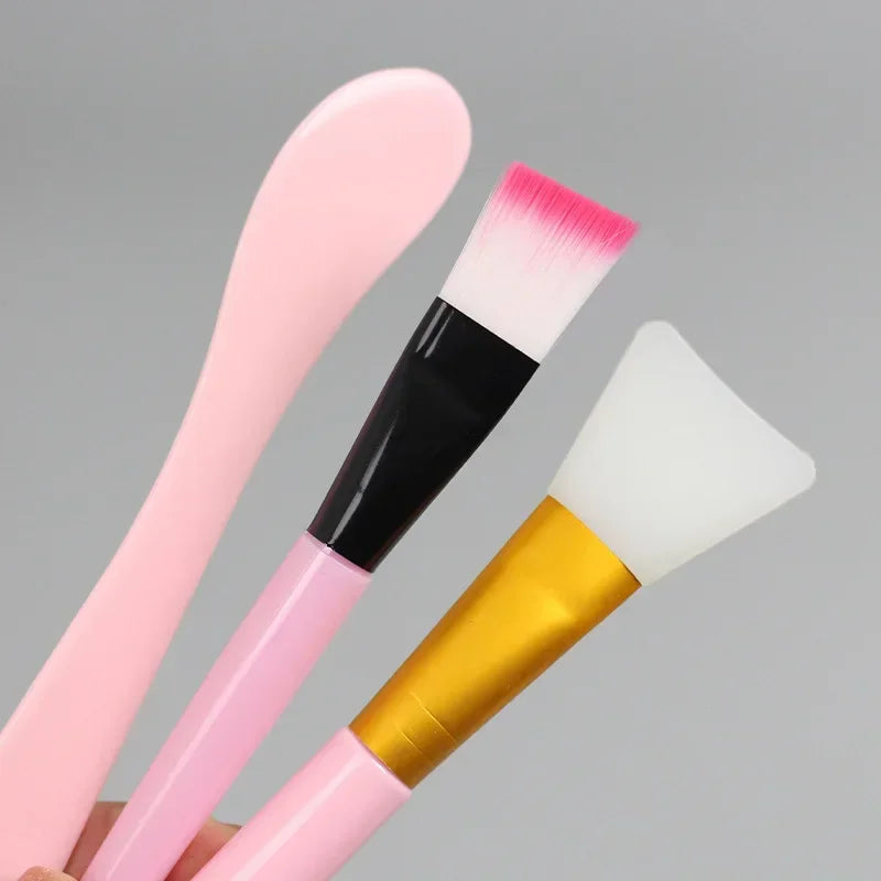 Spa facial brush and mask set for glowing skin