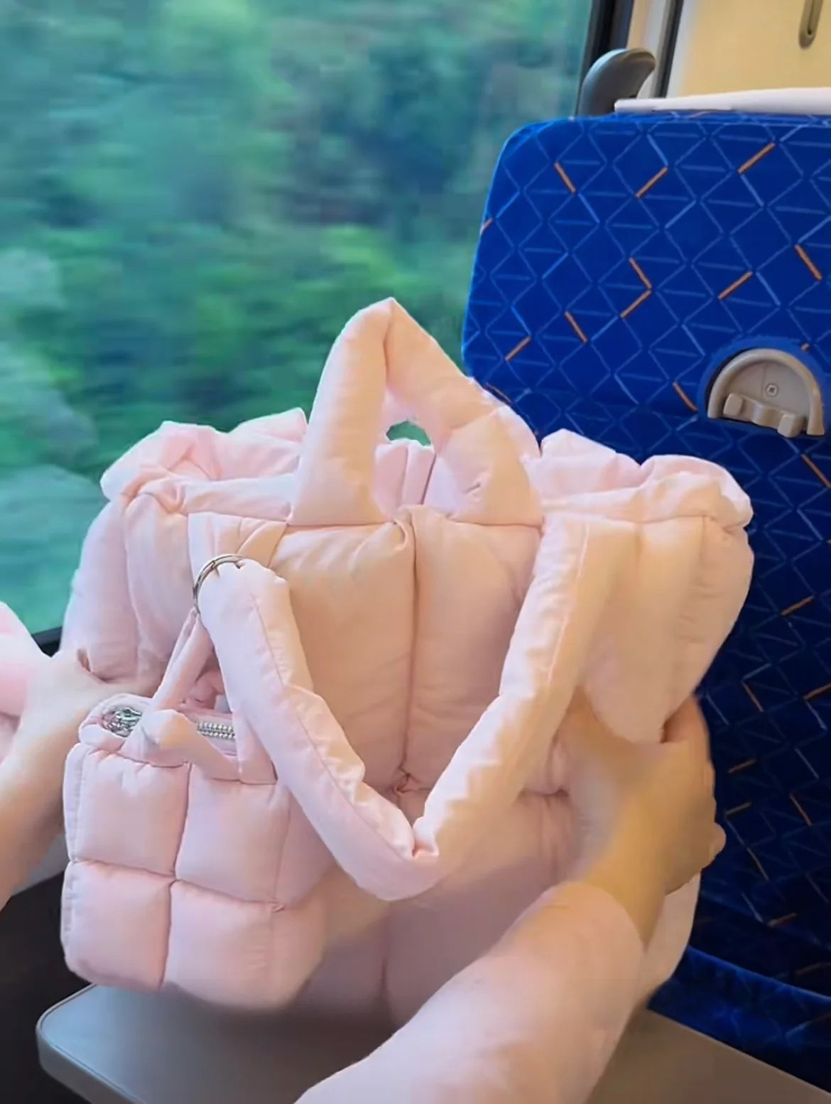 Romantic Pink Cotton Filled oulder Bag | Large Capacity down Jaet Handbag