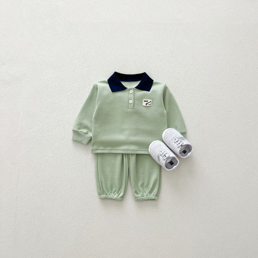 Kids casual two-piece set with print polo top and pants