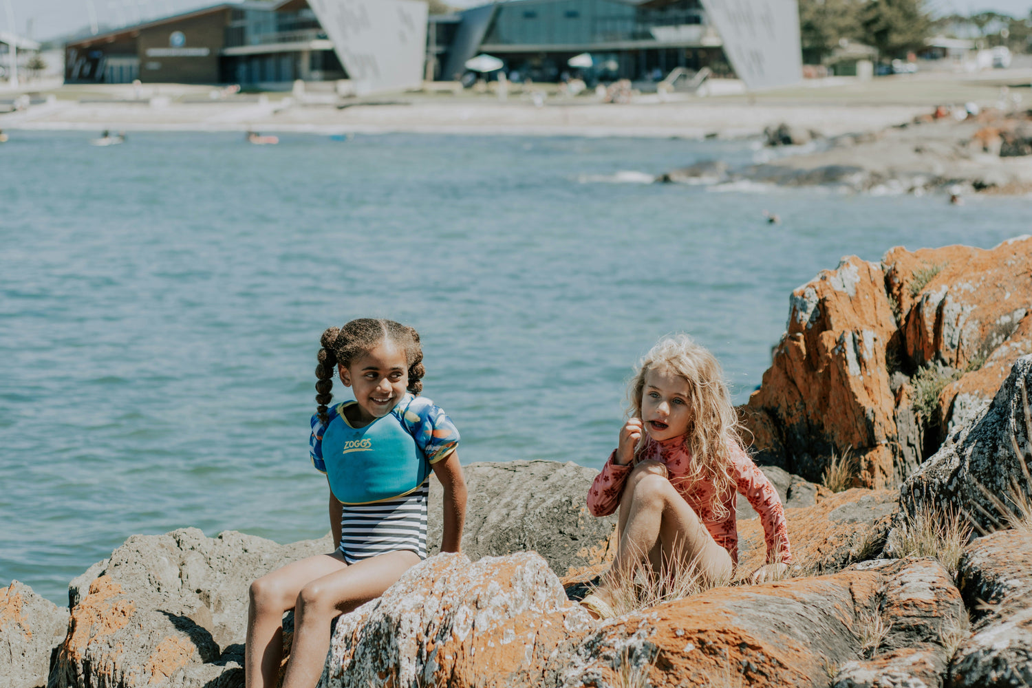 Stylish and functional office accessories including pen holders, organizers, and planners.