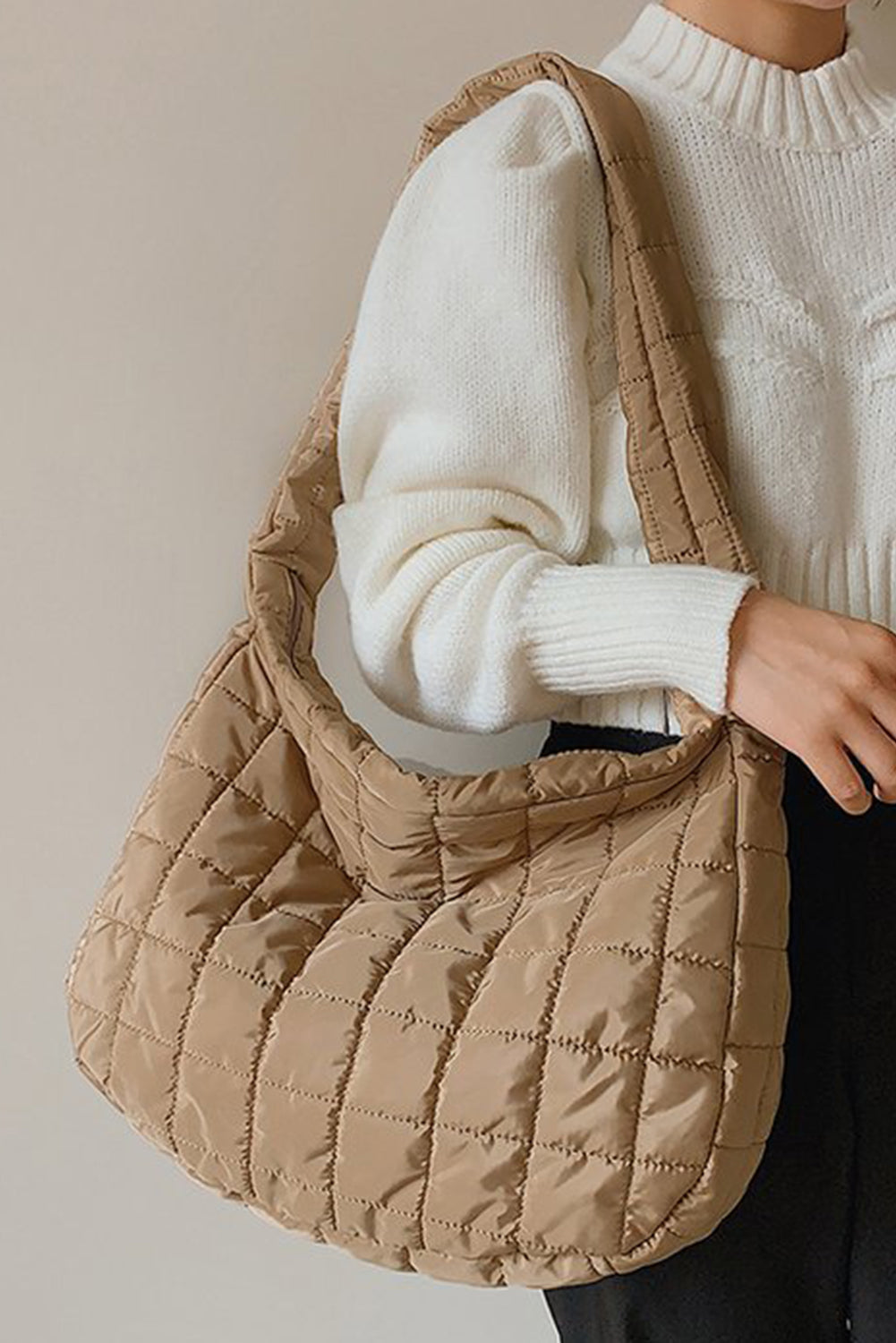 Trendy beige quilted handbag for everyday use