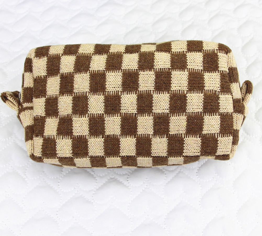 Functional knitted checkered makeup bag for storing beauty essentials