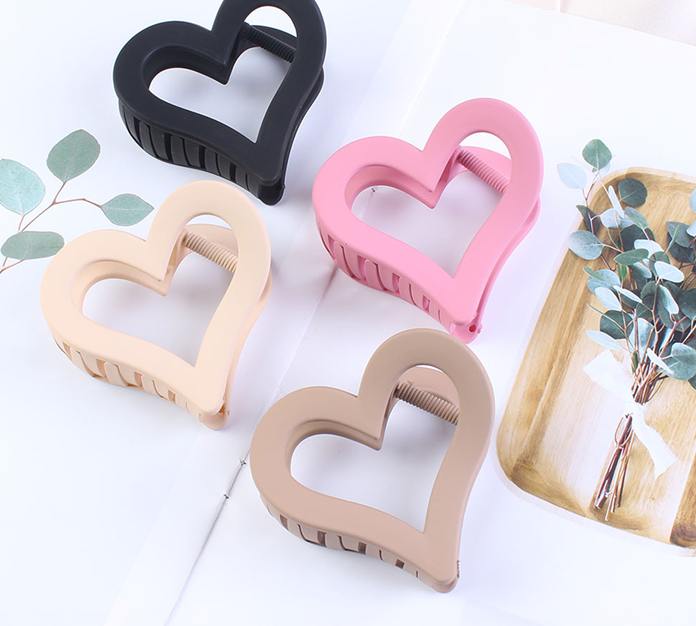 Black Frosted Heart Hair Clip