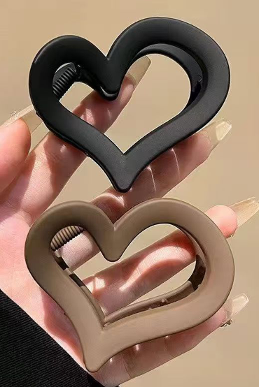 Black Frosted Heart Hair Clip