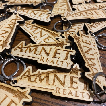 personalized engraved wooden keychain gift