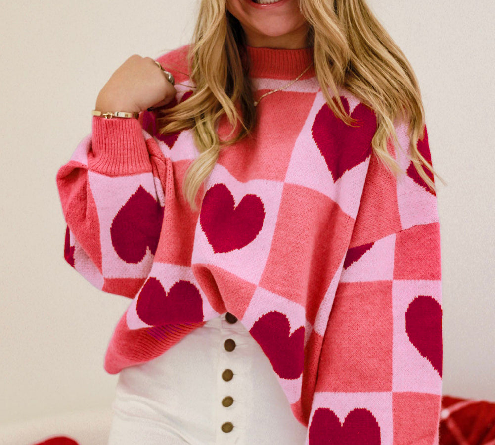 Trendy pink plus size sweater with heart checkered pattern