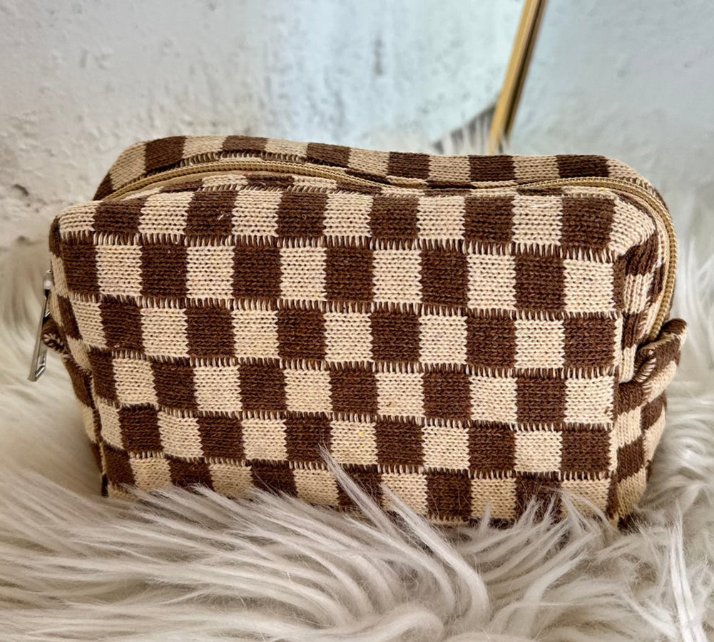 Trendy checkered makeup bag in knitted fabric