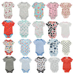 Neutral baby bodysuit set for everyday use