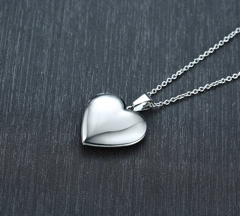 Vnox Custom Heart Locket Necklace
