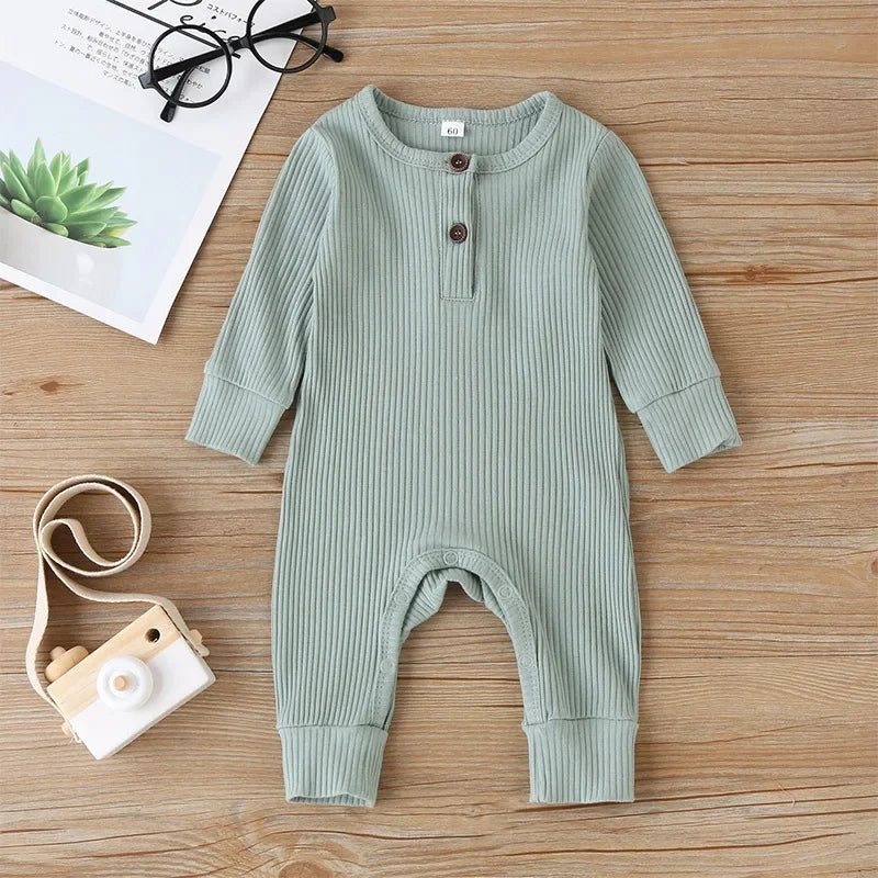 Breathable baby romper perfect for autumn