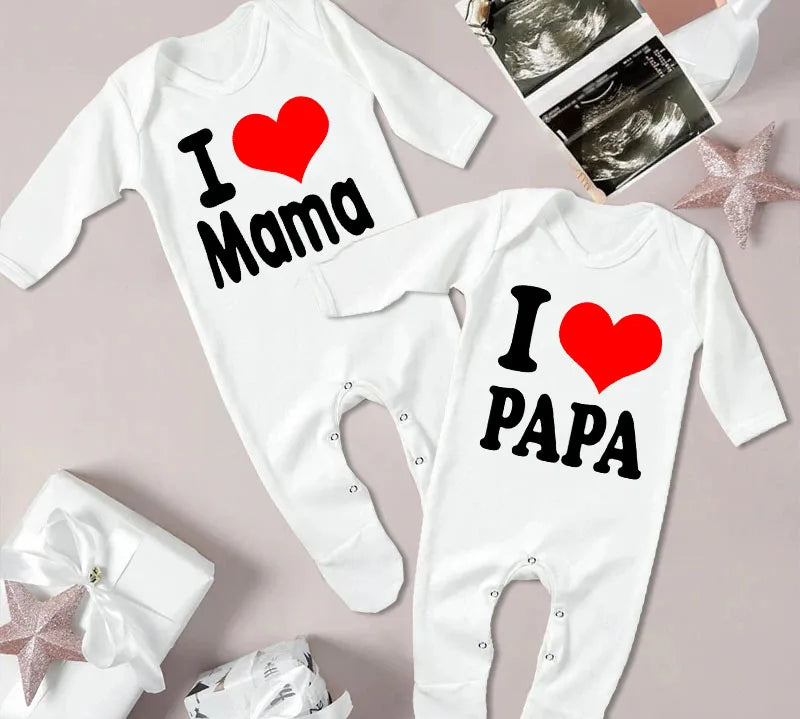 I love Papa Mama baby romper in cotton fabric