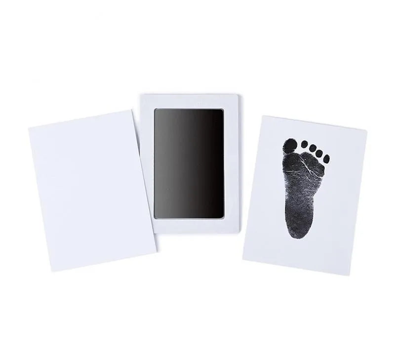 Capture baby’s handprint with easy-to-use DIY kit frame