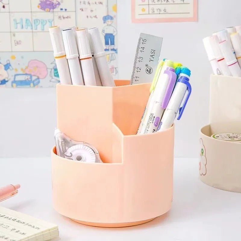 Large-capacity rotating pencil and pen holder