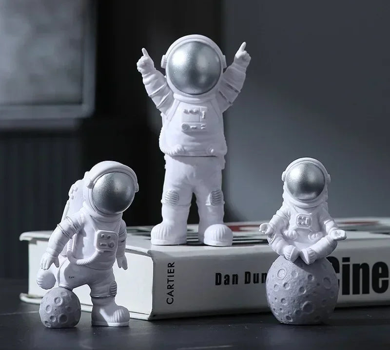 Universe rocket astronaut figurines for space lovers