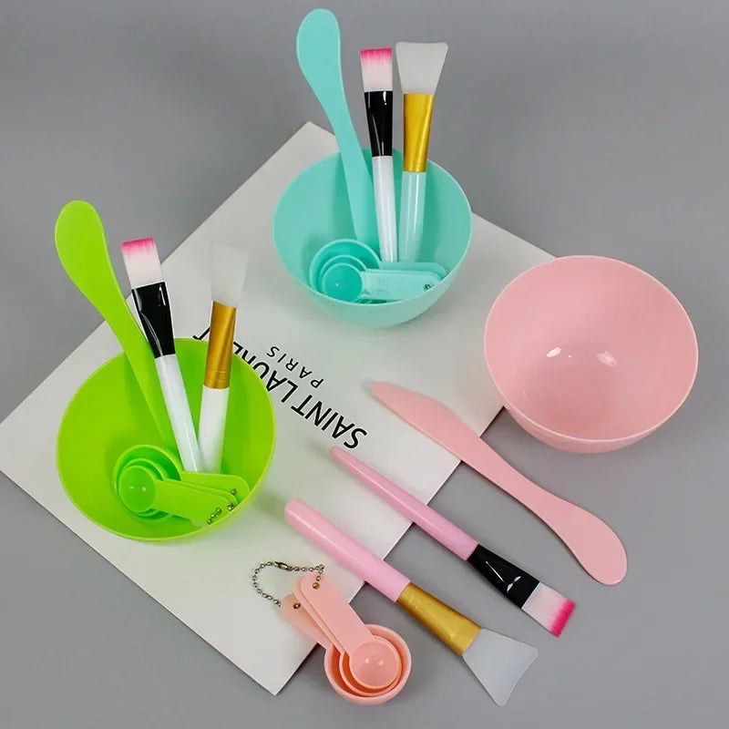 Soft bristle face brush with nourishing face mask