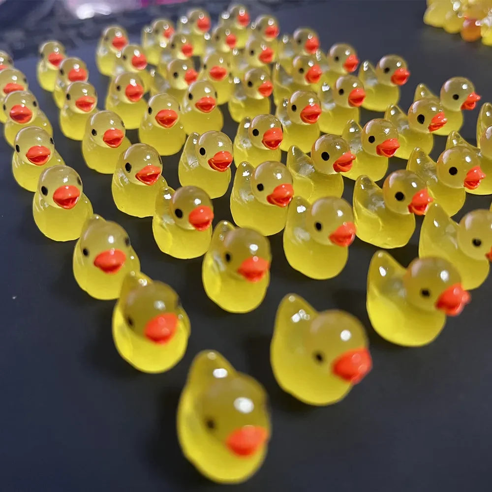 50PCS Luminous Mini Ducks